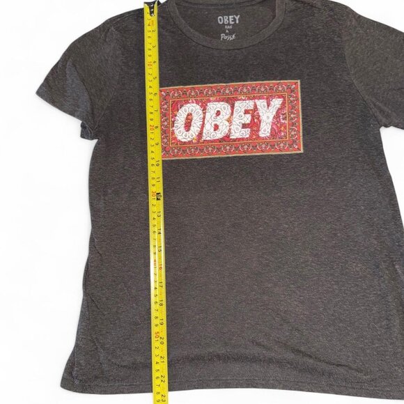 🔥 Fresh Obey "Magic Carpet" tee! 🔥 - Picture 3 of 5
